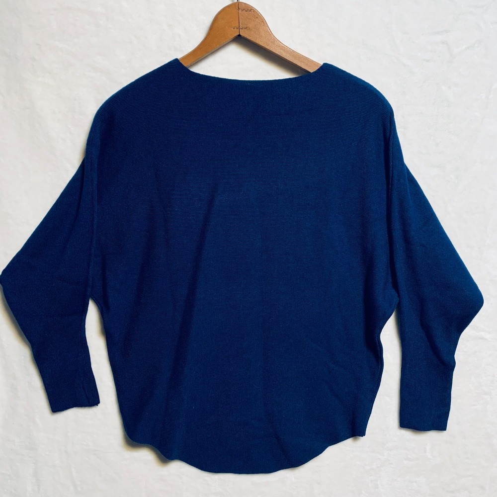 Valentines Day Navy Blue Sweater Faux Fur Heart Pearl Embellished V-Day Womens L - Picture 7 of 7